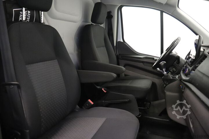 Delivery van Ford Transit Custom 2.0 TDCI 130PK L2 EURO 6 - Airco...