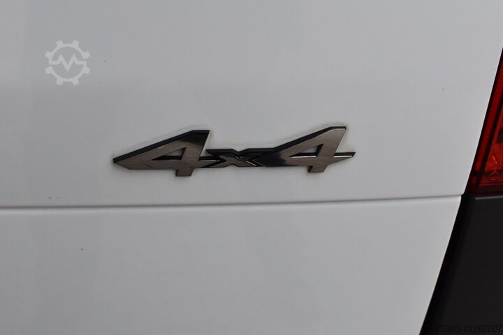 Panel van MERCEDES-BENZ Vito Kasten 116 CDI 4x4 lang Autom. Navi PDC