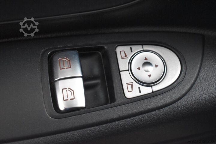 Panel van MERCEDES-BENZ Vito Kasten 116 CDI 4x4 lang Autom. Navi PDC