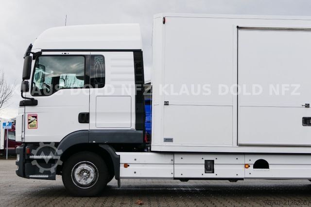 Autotransporter MAN TGL 8.250 geschloss. Autotransp. Moetefindt