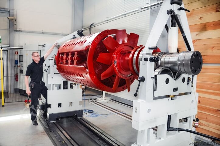 Auswuchtmaschine SCHENCK HM60U