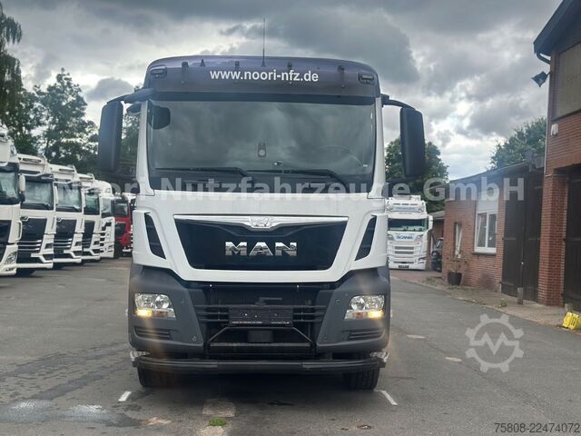 Truck mounted crane MAN TGS 26.440 Baustoff Hiab XS177 K Lenk Navi