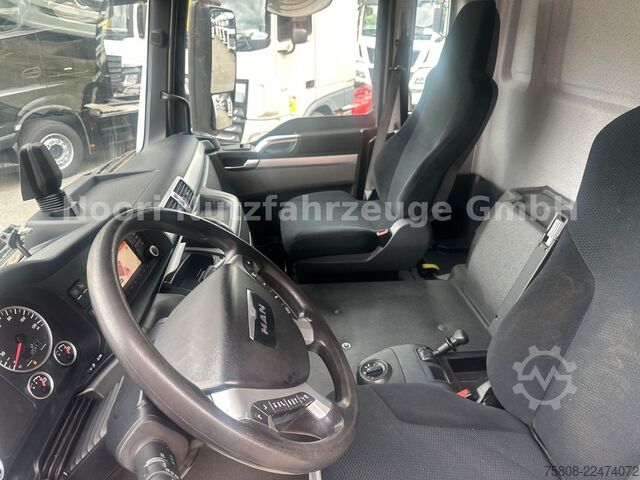 Truck mounted crane MAN TGS 26.440 Baustoff Hiab XS177 K Lenk Navi