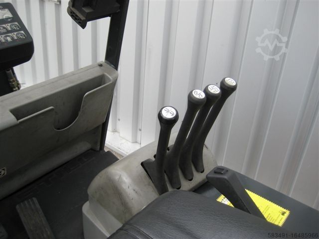 Elektro 4 Rad-Stapler Still R 60-30