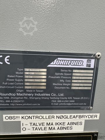 Vertikales Bearbeitungszentrum JOHNFORD DMC-1200