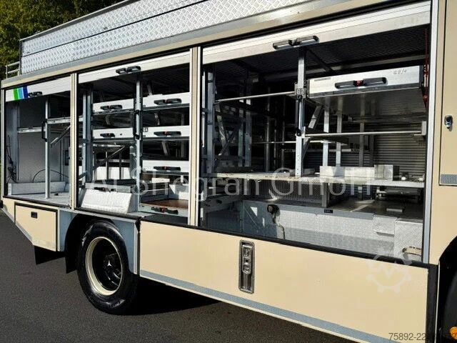 Löschfahrzeug Mercedes-Benz SK 1222 V6 / 4x4 / Seilwinde / 35.000Tkm