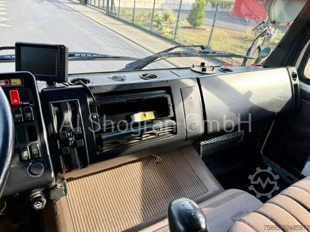 Fire engine Mercedes-Benz SK 1222 V6/ 4x4/Seilwinde/35.000Tkm/Oldtimer