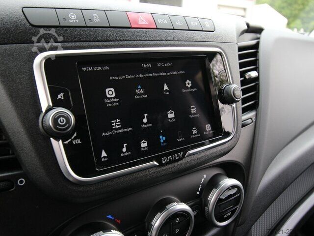 Van Iveco Daily 35 S 16 Hi-Matic 2.3 NAVI+LED+KAMERA+270°TÜREN+ACC