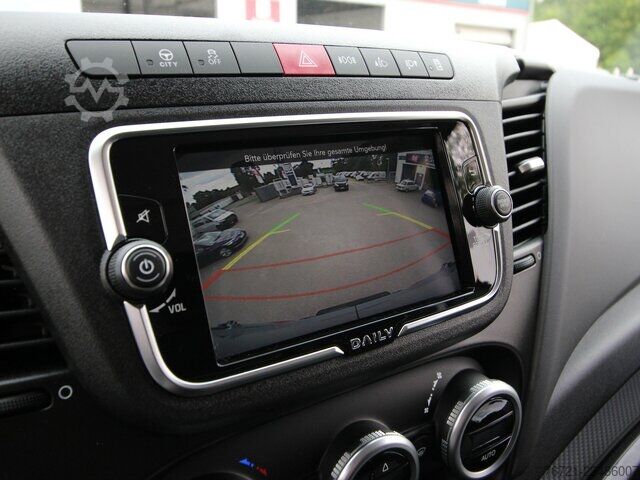 Van Iveco Daily 35 S 16 Hi-Matic 2.3 NAVI+LED+KAMERA+270°TÜREN+ACC