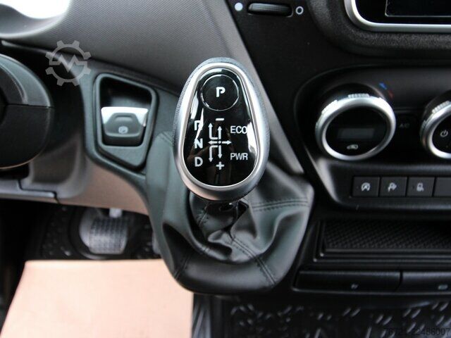 Van Iveco Daily 35 S 16 Hi-Matic 2.3 NAVI+LED+KAMERA+270°TÜREN+ACC