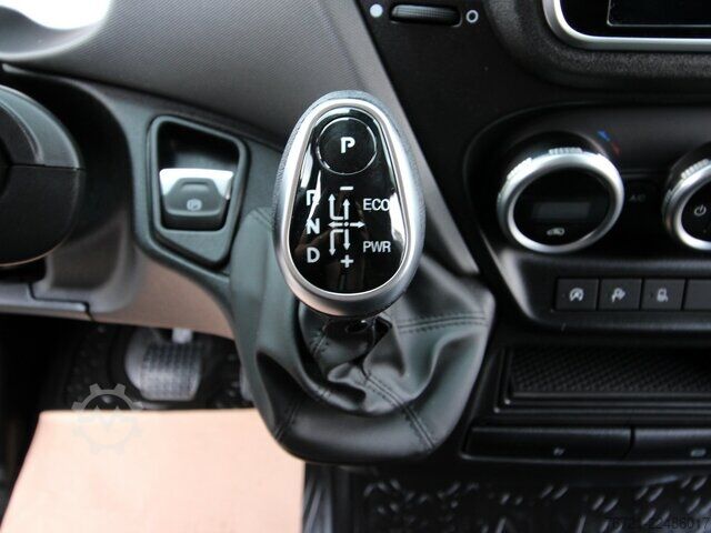 Van Iveco Daily 35 S 16 Hi-Matic 2.3 NAVI+LED+KAMERA+270°TÜREN+ACC