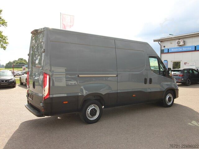 Van Iveco Daily 35 S 16 Hi-Matic 2.3 NAVI+LED+KAMERA+270°TÜREN+ACC