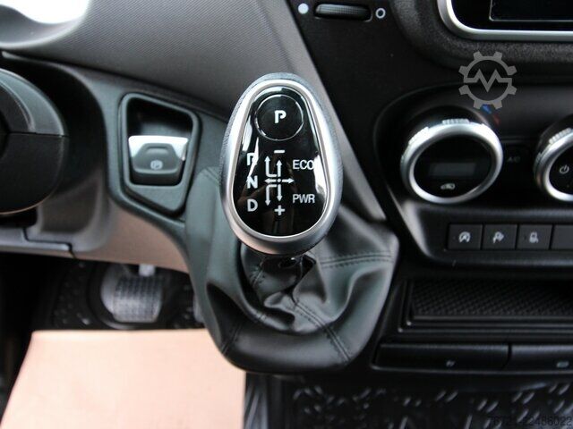 Van Iveco Daily 35 S 16 Hi-Matic 2.3 NAVI+LED+KAMERA+270°TÜREN+ACC