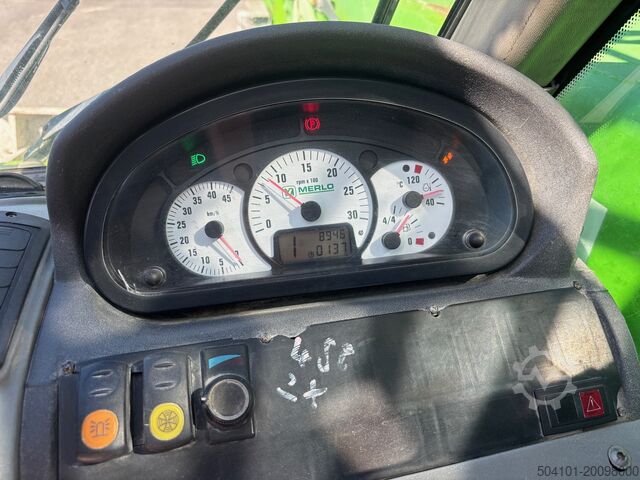 Teleskoplader / Deutz 75kW / 15.2 Reich Merlo P40.16