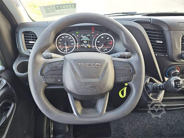 Koffer IVECO DAILY 35C16 Bakwagen Laadklep!