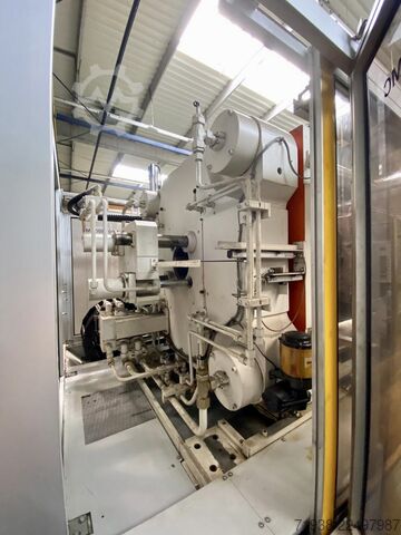 Injection molding machine KraussMaffei KM 800-8100
