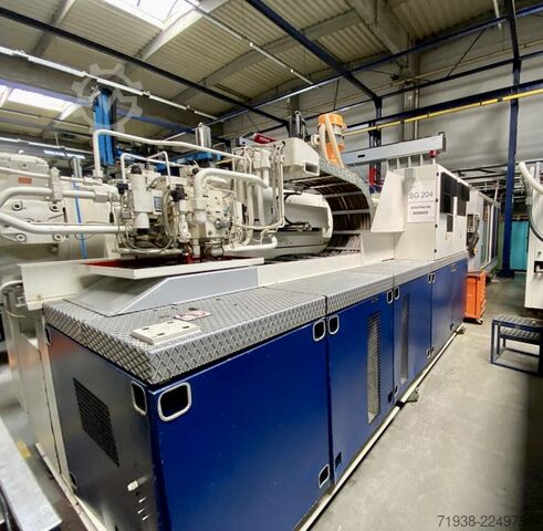 Injection molding machine KraussMaffei KM 800-8100