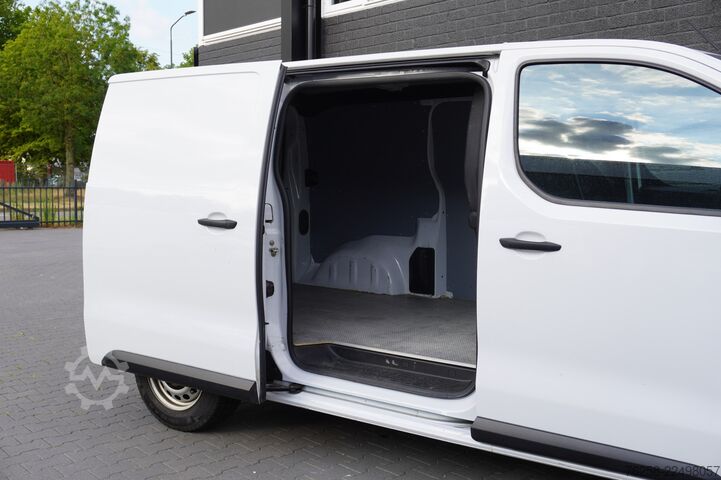 Kastenwagen Opel Vivaro 2.0 L2 145PK EURO 6 - Airco - Navi - Cru...