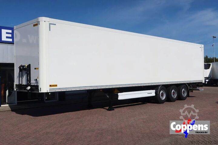 Box body Wielton 3 Asser. Gesloten met Dhollandia klep 2500 kg L...
