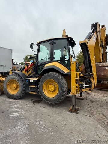 Backhoe loader CATERPILLAR 434 Baujahr 2022 2700 Stunden