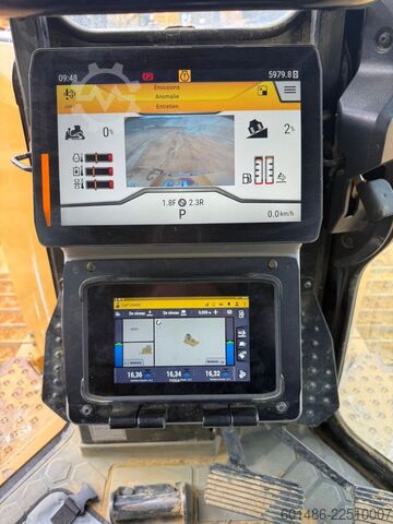 Road roller CATERPILLAR D6 LGP GPS 3D