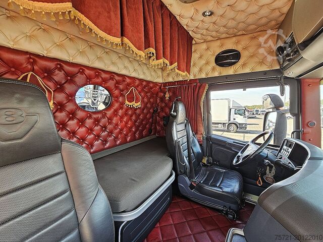 Tipper SCANIA R580 8X4 COMBI SPECIAL