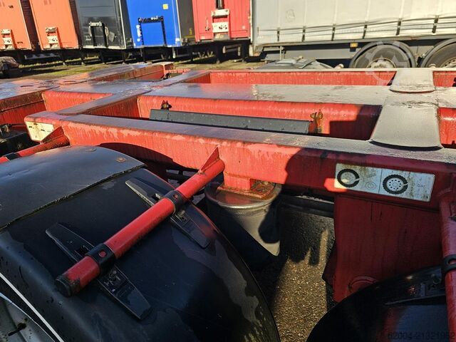 Transport von Containern D-TEC FT-43-03V / Multi chassis all connections / ror...