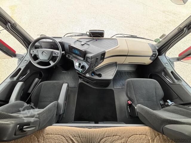 Standard SZM  Actros 1851 LS
