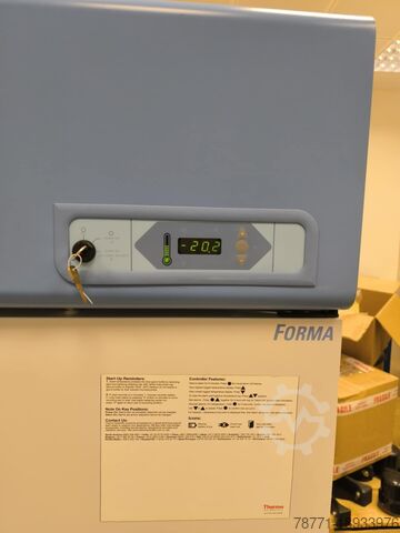 Lab Freezer Thermo Fisher Scientific FFGL2330V