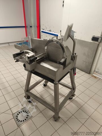 AUTOMATIC SLICER ON PEDESTAL CHANTALAT 