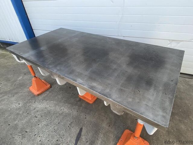Straightening and welding plate, cast steel and grey cast iron, heavily ribbed, heavy-duty straighte  2000x1000