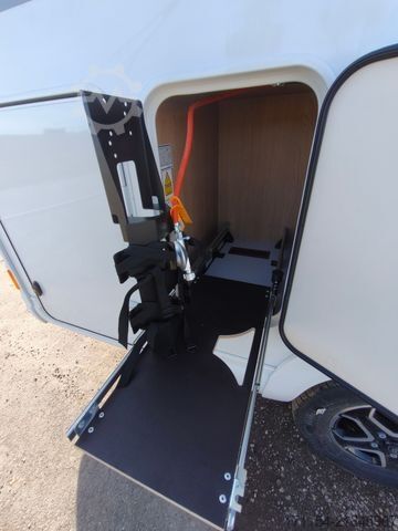 Teilintegriertes Wohnmobil HOBBY Hobby C 680 GE Journey Automatik / Rahmenfens