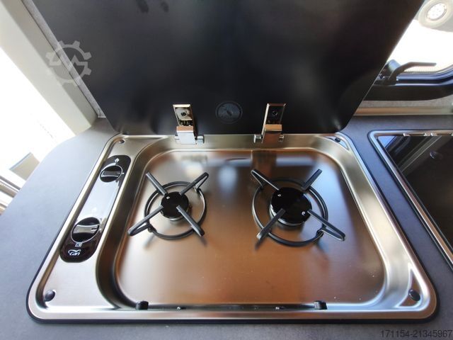 Teilintegriertes Wohnmobil HOBBY Hobby C 680 GE Journey Automatik / Rahmenfens