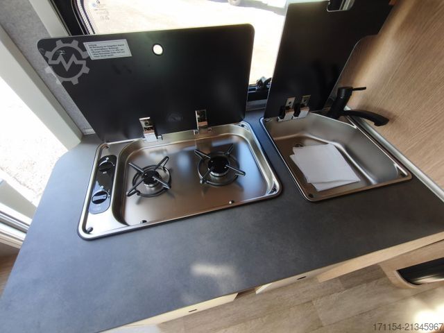 Teilintegriertes Wohnmobil HOBBY Hobby C 680 GE Journey Automatik / Rahmenfens