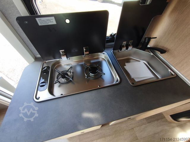 Teilintegriertes Wohnmobil HOBBY C 680 GE Journey Automatik / Rahmenfensster,ACC