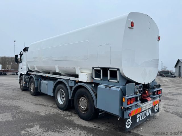 LKW mit Tankaufbau VOLVO FM 460 8x2*6 24.125 l. ADR Tanktruck