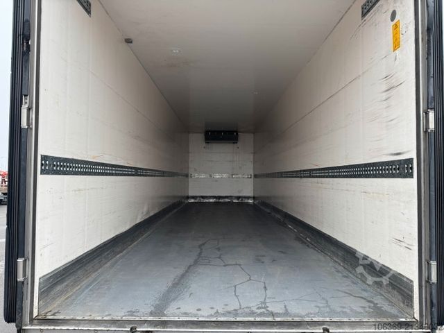 Kühlkoffer-LKW MAN TGM 26.340 6x2*4 Euro 6 Chereau / Carrier 9.8 m