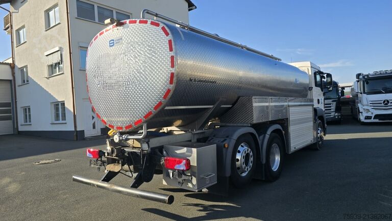 Tanker truck MAN TGS 26.460 6x2