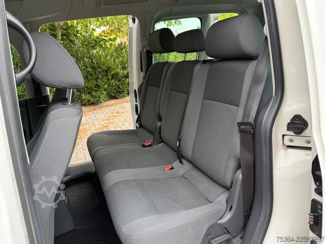 Kleinbus VW Caddy Maxi 1.6 Tdi 5 Sitze Rollstuhlrampe Klima