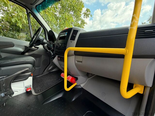 Kleinbus MERCEDES-BENZ Sprinter 313 Cdi L2H2 Flex-i-Trans 9 Sitze+Lift
