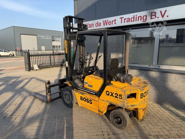 Forklift STEINBOCK BOSS QX25D duplex395 FORK POSITIONER 1992 DIESEL STEINBOCK QX25D duplo395 sideshift 1992 DIESEL