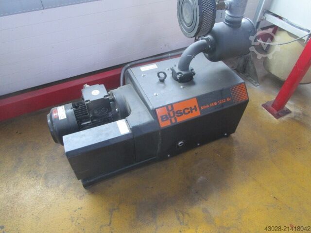 VACUUM PUMP BUSCH MINK MM 1252 AV