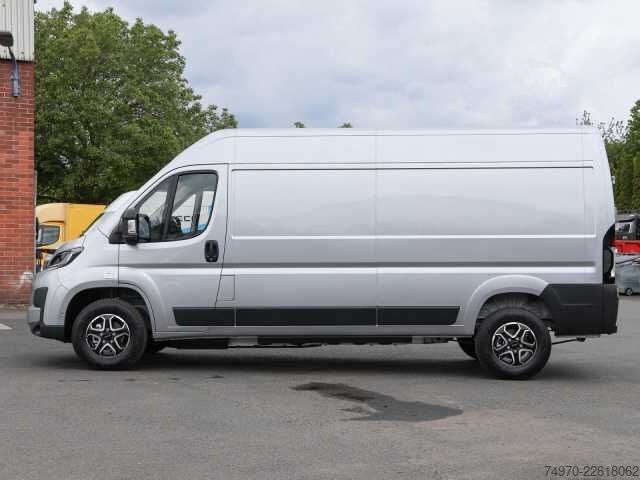 Kastenwagen Iveco E SuperJolly J35F20EV
