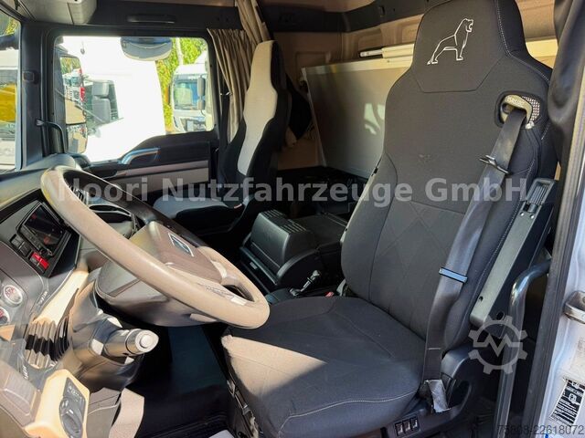 Kipper LKW MAN TGX 33.500 6x4 Kipper Kran PK19.001 Funk Greifer