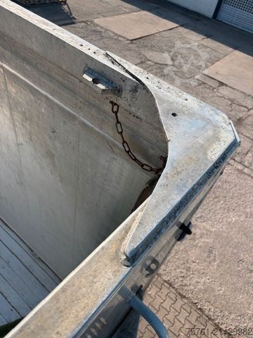 Walking floor semitrailer KRAKER CF 200  92 cbm