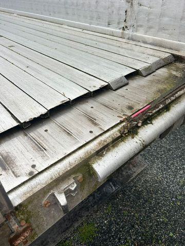 Walking floor semitrailer KRAKER CF 200  92 cbm