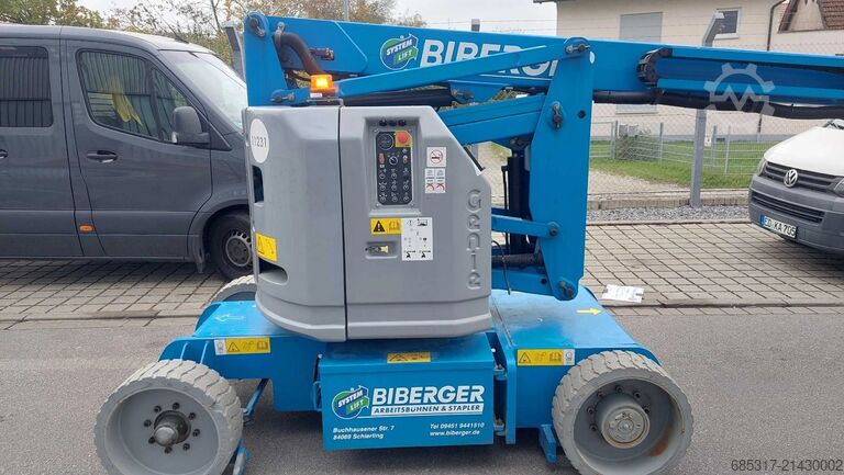 Articulating boom Genie Z34/22N