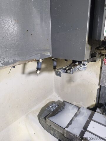Vertikales Bearbeitungszentrum haas dt1