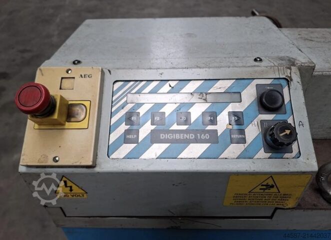 Punching and nibbling machine Euromac Digibend 160