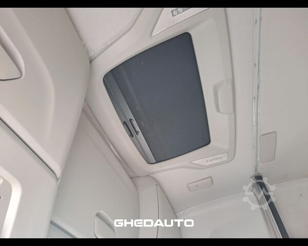 Standard SZM IVECO TRATTORE STRADALE IVECO S-WAY 480 CON ADR